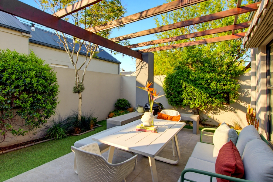 3 Bedroom Property for Sale in Aan de Wijnlanden Western Cape